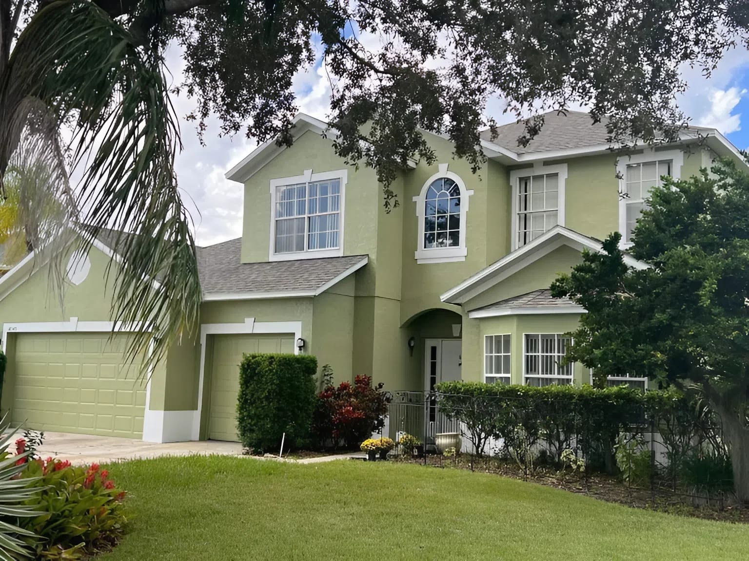 Exterior House Painting in Orlando, FL